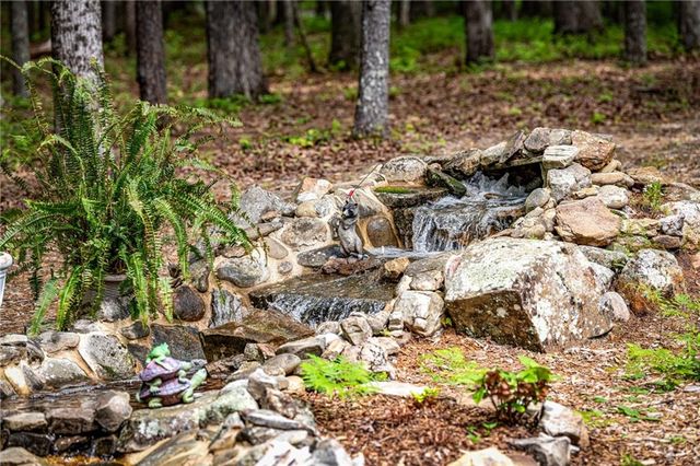 245 Old Anderson Creek, Ellijay, GA 30536