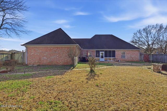 5301 Gardens Way, Byram, MS 39272
