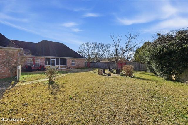 5301 Gardens Way, Byram, MS 39272