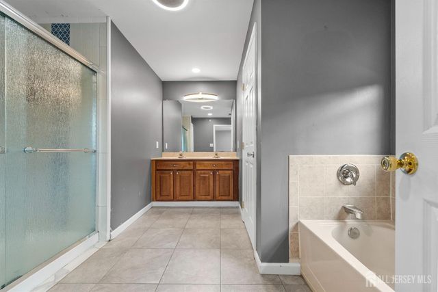 1108 Morning Glory Drive, Monroe, NJ 08831