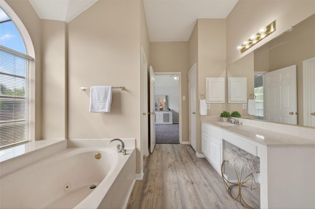 6214 Spencers Glen Way, Sugar Land, TX 77479