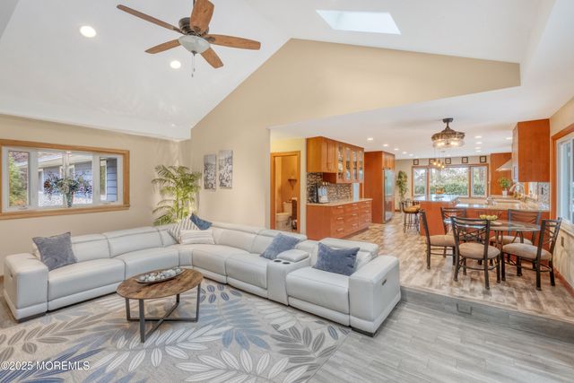 12 Crest Drive, Colts Neck, NJ 07722