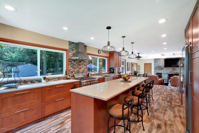 12 Crest Drive, Colts Neck, NJ 07722