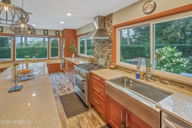 12 Crest Drive, Colts Neck, NJ 07722