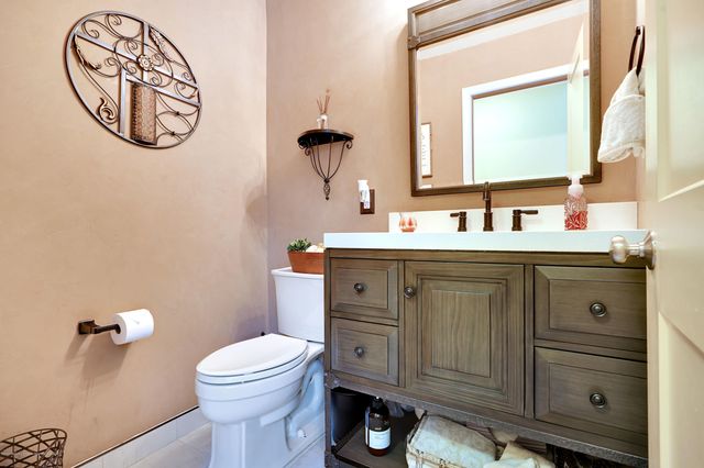 12 Crest Drive, Colts Neck, NJ 07722