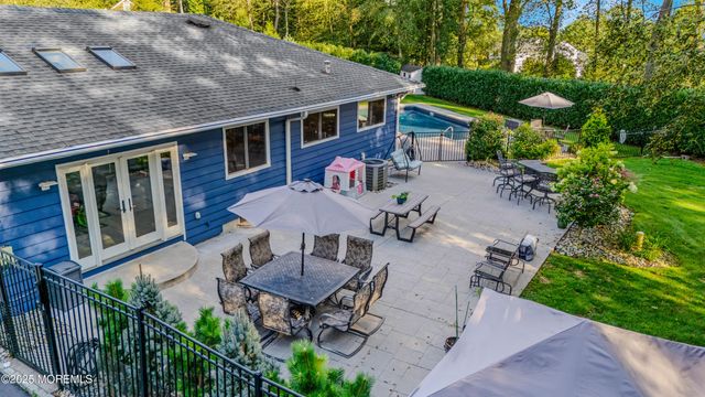 12 Crest Drive, Colts Neck, NJ 07722