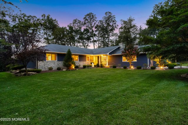 12 Crest Drive, Colts Neck, NJ 07722