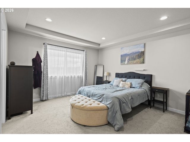 8714 N 3RD Way, Ridgefield, WA 98642