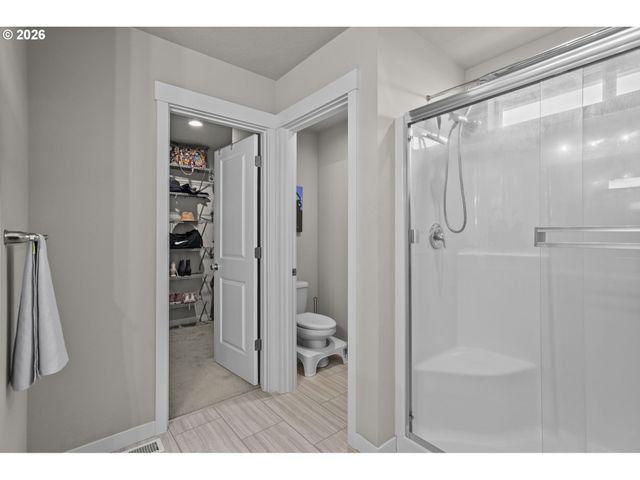 8714 N 3RD Way, Ridgefield, WA 98642