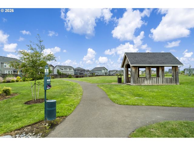 8714 N 3RD Way, Ridgefield, WA 98642