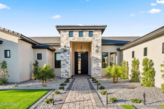 18024 W MONTEBELLO Avenue, Litchfield Park, AZ 85340