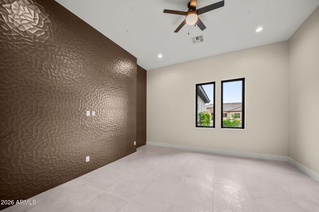 18024 W MONTEBELLO Avenue, Litchfield Park, AZ 85340