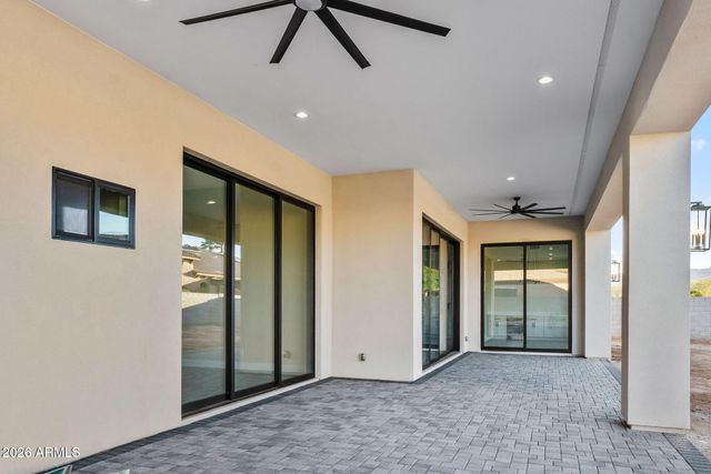 18024 W MONTEBELLO Avenue, Litchfield Park, AZ 85340