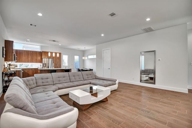 5507 Robusto Place, Houston, TX 77091