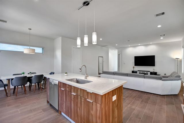 5507 Robusto Place, Houston, TX 77091
