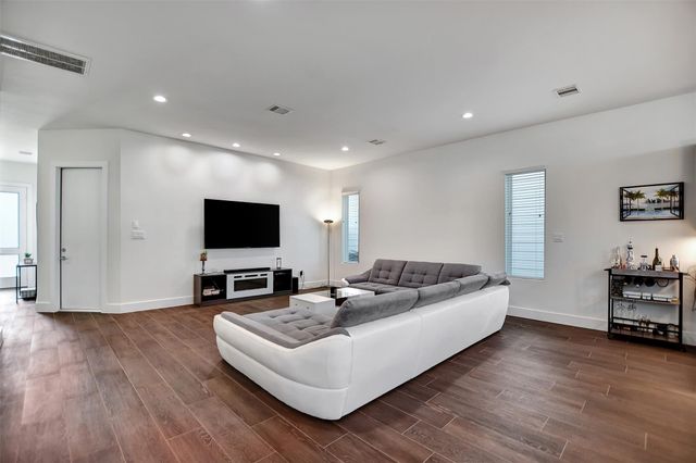 5507 Robusto Place, Houston, TX 77091