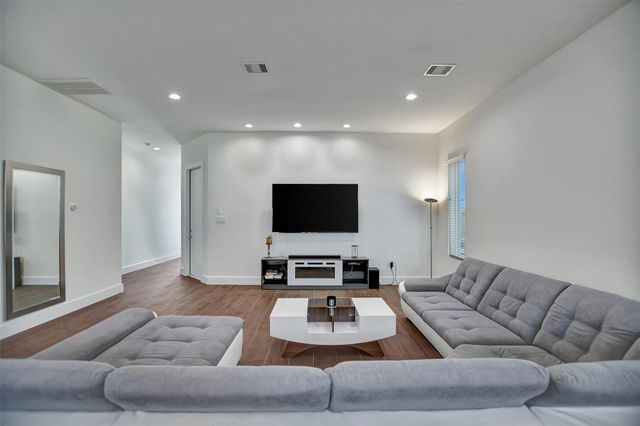 5507 Robusto Place, Houston, TX 77091