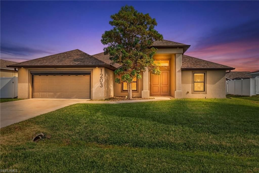 Image 27 of property listing at 1203 SW 11th PL, Cape Coral, FL 33991