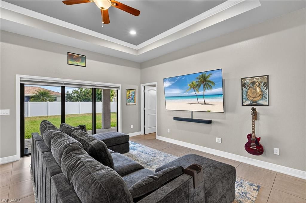 Image 5 of property listing at 1203 SW 11th PL, Cape Coral, FL 33991