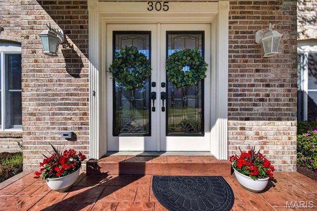 305 Berry Brook Court, Wildwood, MO 63011