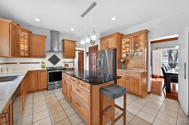 305 Berry Brook Court, Wildwood, MO 63011