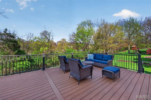 305 Berry Brook Court, Wildwood, MO 63011