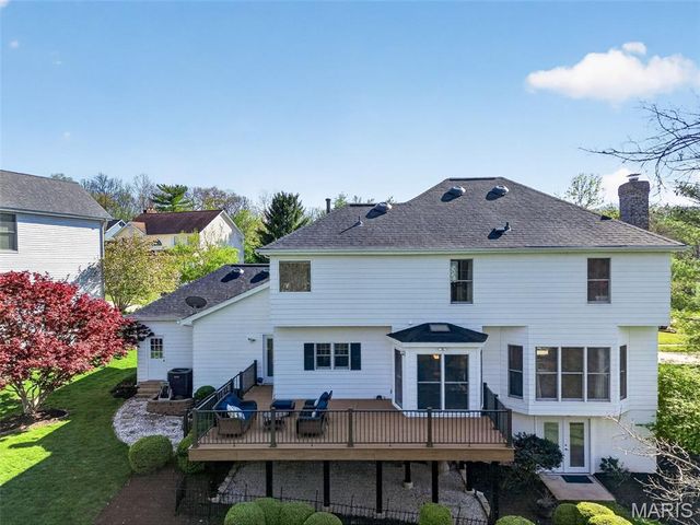 305 Berry Brook Court, Wildwood, MO 63011