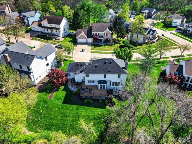 305 Berry Brook Court, Wildwood, MO 63011