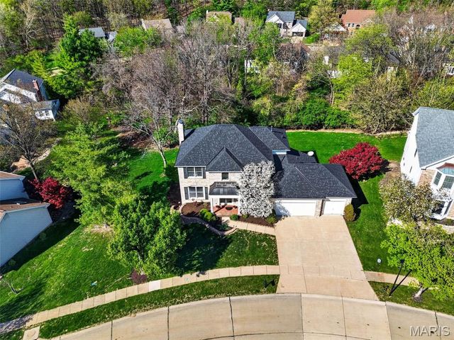 305 Berry Brook Court, Wildwood, MO 63011