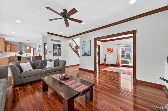 305 Berry Brook Court, Wildwood, MO 63011