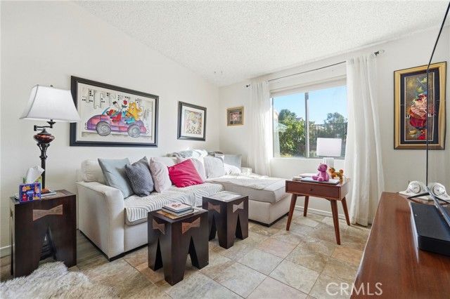 13691 gavina Avenue 463, Sylmar (los Angeles), CA 91342