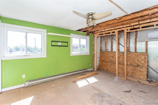 3465 Phillips Avenue, Berkley, MI 48072