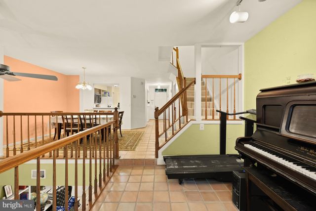 14121 STARBIRD CT, Centreville, VA 20121
