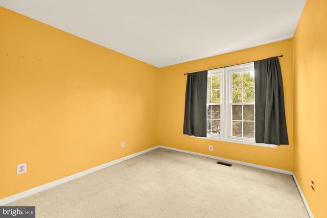 14121 STARBIRD CT, Centreville, VA 20121