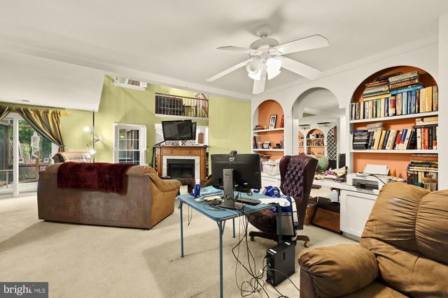 14121 STARBIRD CT, Centreville, VA 20121