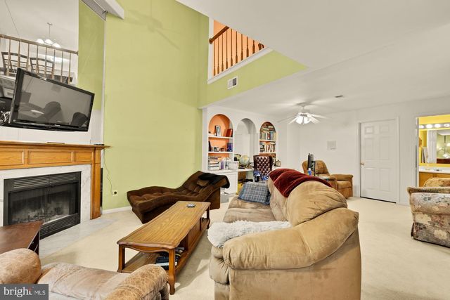 14121 STARBIRD CT, Centreville, VA 20121
