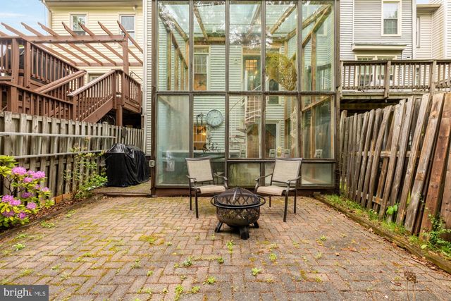 14121 STARBIRD CT, Centreville, VA 20121