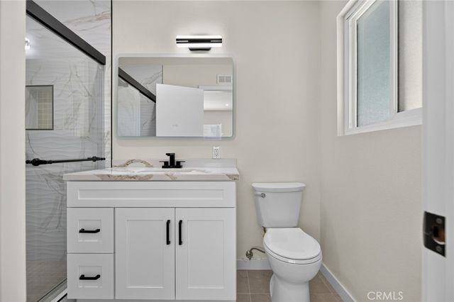 8454 Grenoble, Sunland, CA 91040