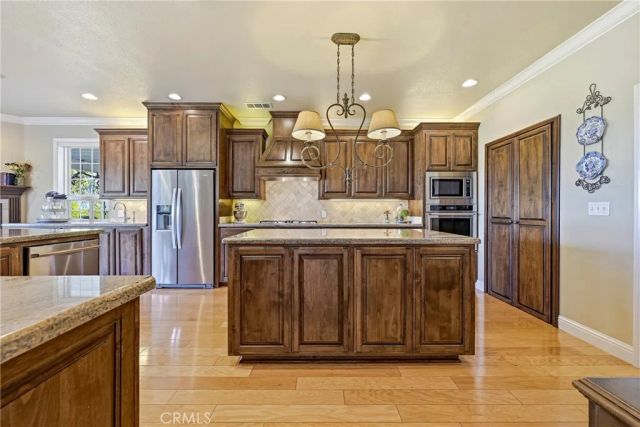 11126 Livingston Cressey Road, Livingston, CA 95334