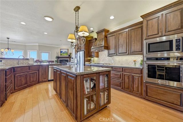 11126 Livingston Cressey Road, Livingston, CA 95334