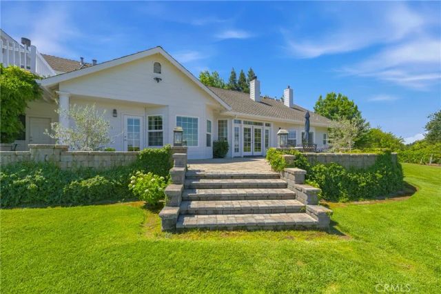 11126 Livingston Cressey Road, Livingston, CA 95334