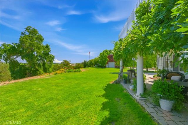 11126 Livingston Cressey Road, Livingston, CA 95334