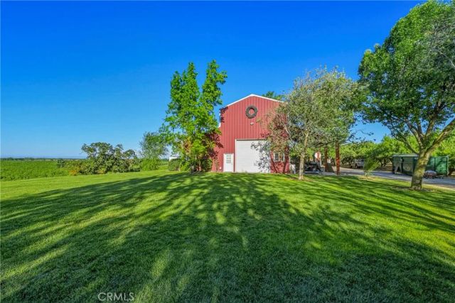 11126 Livingston Cressey Road, Livingston, CA 95334