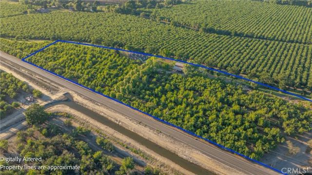 11126 Livingston Cressey Road, Livingston, CA 95334