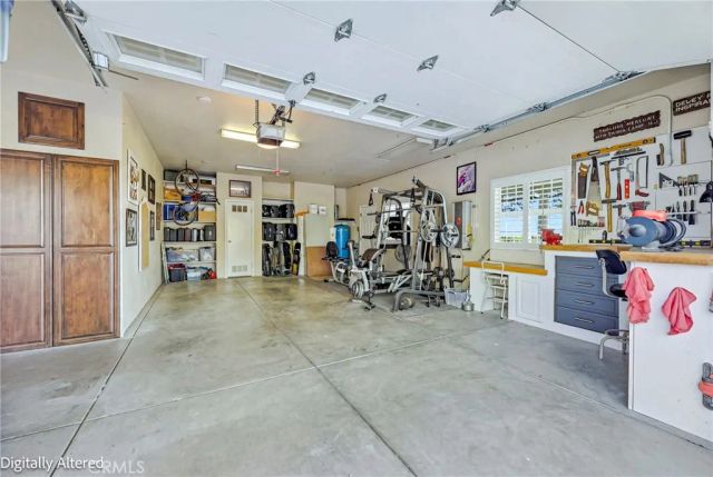 11126 Livingston Cressey Road, Livingston, CA 95334