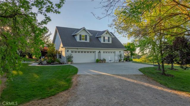 11126 Livingston Cressey Road, Livingston, CA 95334