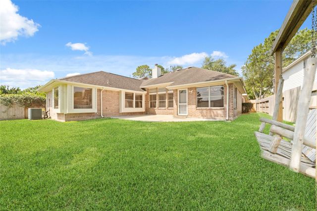 2014 Mabry Mill Road, Houston, TX 77062