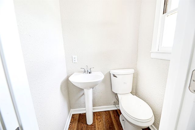 190 Trail Drive, Bowie, TX 76230