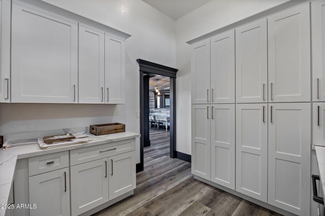 7106 Long Road, Show Low, AZ 85901