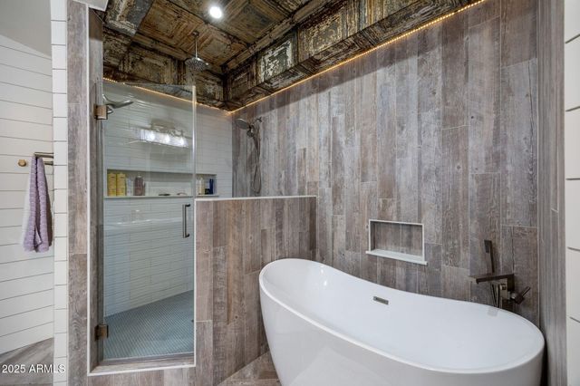 7106 Long Road, Show Low, AZ 85901